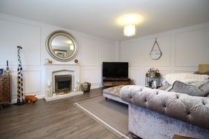 Living Room- click for photo gallery